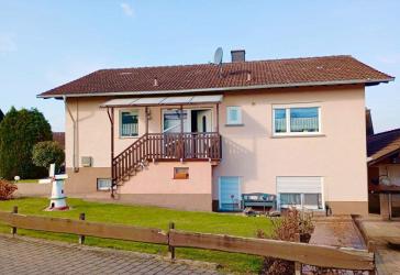 Schönes Einfamilienhaus in Merxheim mit Einliegerwohnung