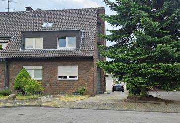 3,5 Zimmer Wohnung Toplage mit Balkon