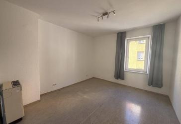 LEERSTEHEND & TOP PREIS - Renovierungsbedürftige 2 Zimmer Wohnung VON PRIVAT