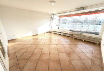 *ruhig gelegenes und sonniges Apartment - sofort verfügbar*