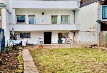 Spannendes Mehrfamilienhaus mit Entwicklungspotenzial in zentraler Lage von Lu-Friesenheim