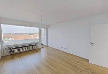 Gut geschnittene 3-Zimmer-Wohnung mit BALKON und modernem Wannenbad