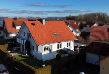 Geräumiger Komfort in gehobener Lage