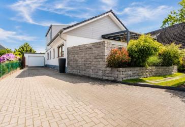 Modernisiert. Großzügig. Familienfreundlich - Direkt einziehen und sich zuhause fühlen