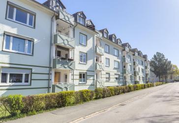 Gut geschnittene 2-Zimmer-Wohnung mit Balkon und Tiefgaragenstellplatz