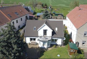 Charmantes Einfamilienhaus mit Garten - Ihr neues Zuhause in Liebschützberg-Clanzschwitz