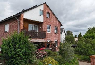 Ein attraktives Haus mit viel Platz, moderner Energietechnik und großem Potenzial für unterschiedlichste Wohnkonzepte.