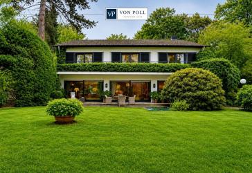 Ein Zuhause mit außergewöhnlich viel Raum - Villa in begehrter Waldrandlage