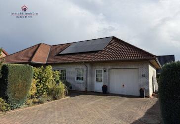 Bungalow in ruhiger Wohngegend in Sedelsberg / Wintergarten / Garten / Garage / PV-Anlage mit Speicher