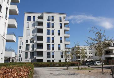PROVISIONSFREI: Moderne 3-Zimmer-Wohnung mit Balkon im Candis-Viertel