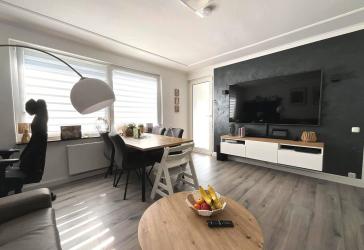 Komplett modernisierte 3-Raum-Wohnung mit Balkon