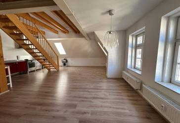 Hochwertig sanierte Studiowohnung mit Galerie im historischen Stadtkern von Coburg