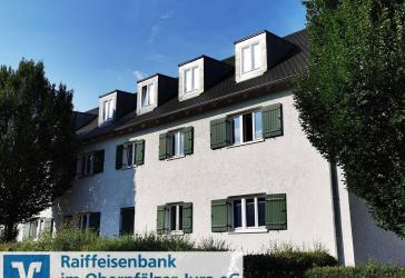 Traumhafte 3-Zimmer-Dachgeschosswohnung in der grünen Mitte mit Panoramablick über Regensburg und eigenem Garten