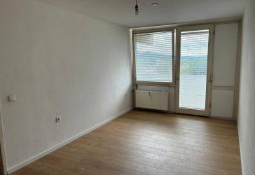 3,5-Zimmer-Wohnung mit 100 m² in der Singener Südstadt – großzügig, barrierefrei und mit Gestaltungsspielraum