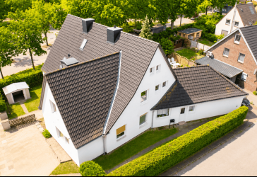 Energetisch saniertes Mehrfamilienhaus in Geestaacht
