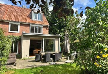 Vorschaubild Reihenendhaus