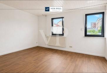 Einfamilienhaus mit teilbarem Grundstück, Gewölbekeller und Doppelgarage - mit Sanierungspotenzial