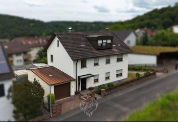 Vorschaubild Mehrfamilienhaus