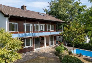 Lahnstein-Großzügiges EFH mit Pool, Fernblick und lichtdurchfluteter Architektur in bevorzugter Lage