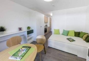 Möblierte Komfort-Apartments mit Terrasse im 'AAL INN city'