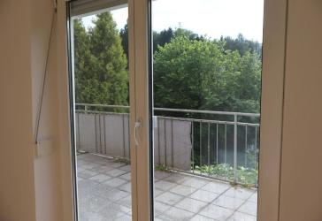 3 Zimmer Wohnung in Deggendorf mit Terrasse und Einbauküche