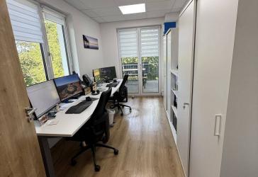 Helle Büro- / Praxisräume
