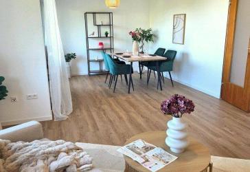 Moderne 4 Zimmer Wohnung zum Wohlfühlen