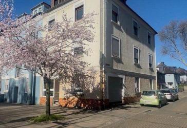 Wohn- und Geschäftshaus 299m2 Wohn- und Gewerbefläche für 1.000 EUR / m2
