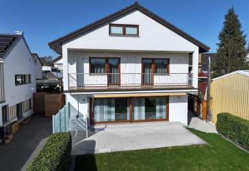 Saniertes und top gepflegtes Einfamilienhaus auf ca. 678 Qm Grundstück zum Kauf in 74211 Leingarten