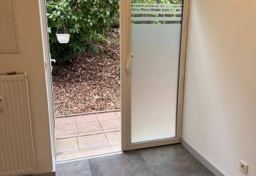 gepflegte Wohnung mit separatem Eingang u. Garten in Püttlingen