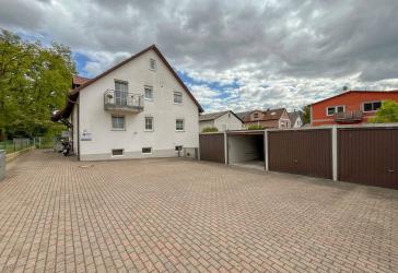 3-Zimmer EG Wohnung mit 125m² Garten