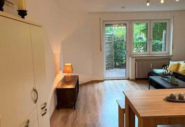 Charmante 1,5-Zimmer-Wohnung mit Terrasse - provisionsfrei