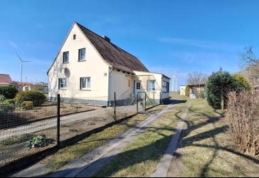Einfamilienhaus auf ländlichem Grundstück nur 3 km von Prenzlau entfernt