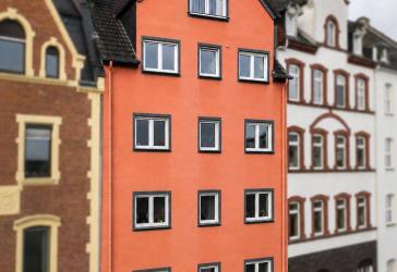 Koblenz - Moderne und gemütlich ausgestattete Wohnung, Bahnhofsnähe mit Blick ins Grüne und über die Stadt
