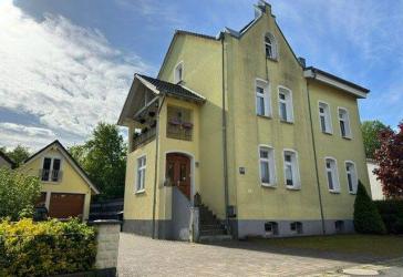** Einfamilienhaus in ruhiger Lage **