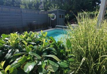 Ihr neues Zuhause mit Pool und gepflegtem Garten in Seenähe