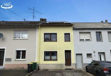 Reihenmittelhaus mit drei Stellplätzen - hervorragende Energiewerte