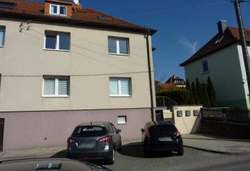 - Mehrfamilienhaus in sehr guter Wohnlage -