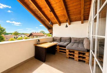 3-Zimmer-Dachgeschosswohnung in zentraler Lage von Thansau