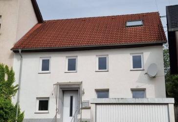 Schönes EFH in Kastel ' noch Provisionsfrei'