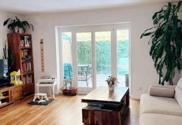 Provisionsfrei Von Privat: Gepflegtes Reihenmittelhaus mit großem Garten in München-Berg am Laim