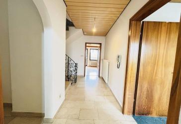 Top Angebot - Modernisiertes Zuhause mit Garten, Balkon und Garage