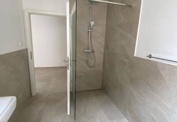 Schöne 3 Zimmer Wohnung im Herzen von Veitshöchheim.