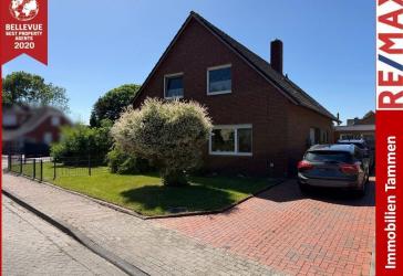* Zweifamilienhaus mit Potenzial - Wohnen, Vermieten oder beides im schönen Rheiderland *