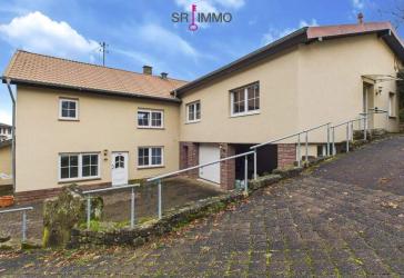 Renditeobjekt - Haus mit zwei Wohnungen in Baustert
