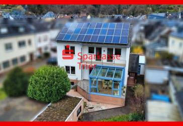 Gepflegtes Einfamilienhaus mit Wintergarten, Garage und Photovoltaik!