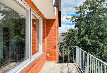 Einziehen und wohlfühlen: Renovierte Mietwohnung mit Balkon
