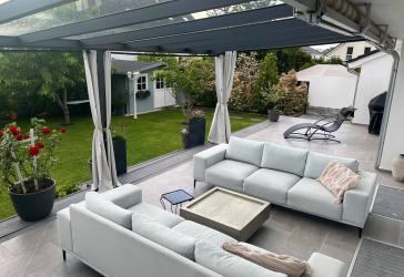 Charmantes, großzügiges Zweifamilienhaus mit 320m2 Gesamtfläche !!!!
