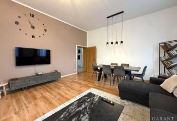 Wohnen im historischen Tonwerk - 4-Zimmer-Etagenwohnung mit viel Platz, Garage und Stellplatz