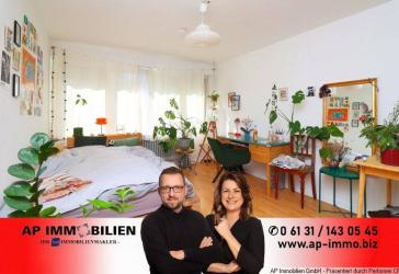 SELTENHEITSWERT: 5 Zimmer mit Innenhof-Balkon in Bestlage! *Provisionfrei f.d. Käufer*